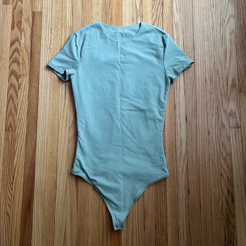 Abercrombie Cotton-Blend Seamless Fabric Tee Bodysuit